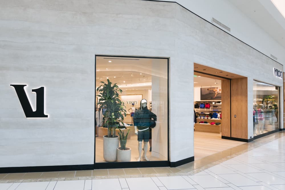 Vuori Opens Its First Tampa Store at International Plaza