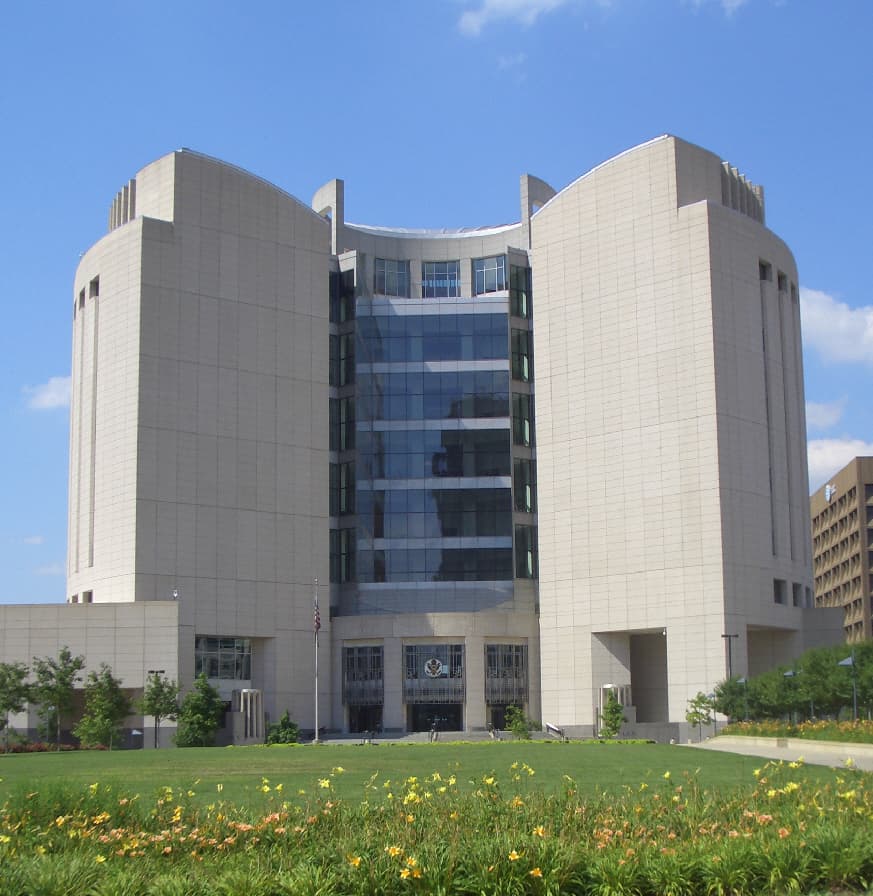 Oracle Health Breach Suits Consolidated in Kansas City Federal Court
