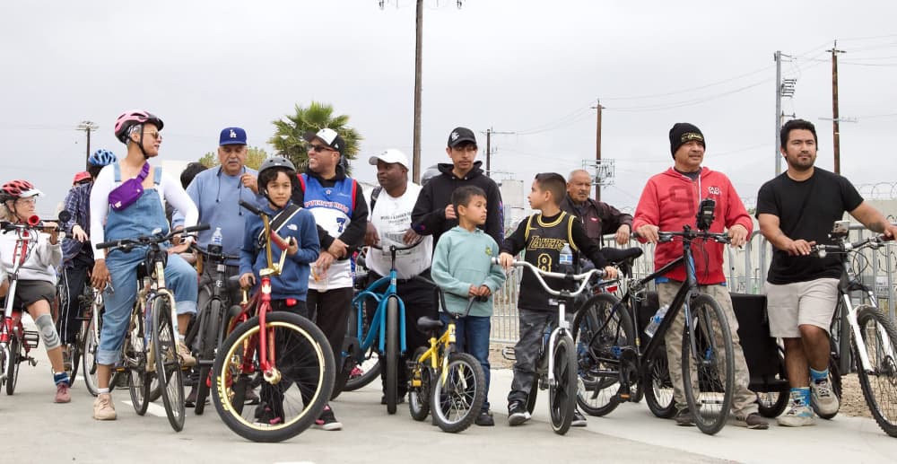 Metro Opens the Rail to Rail Bike and Walk Path Through South LA