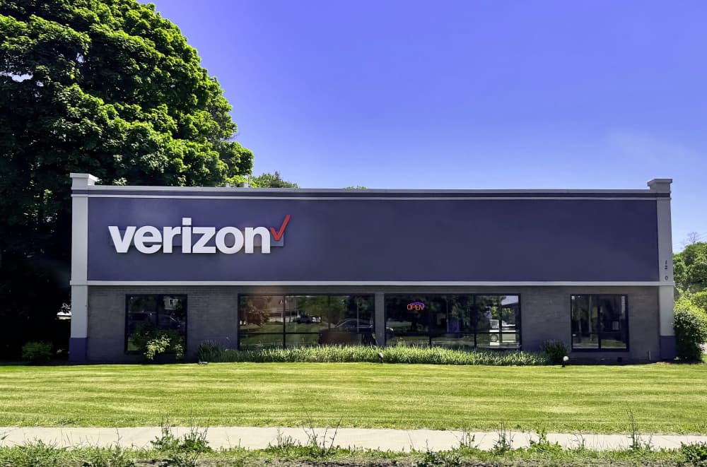 Verizon Launches Simplicity Plan and Loyalty Program