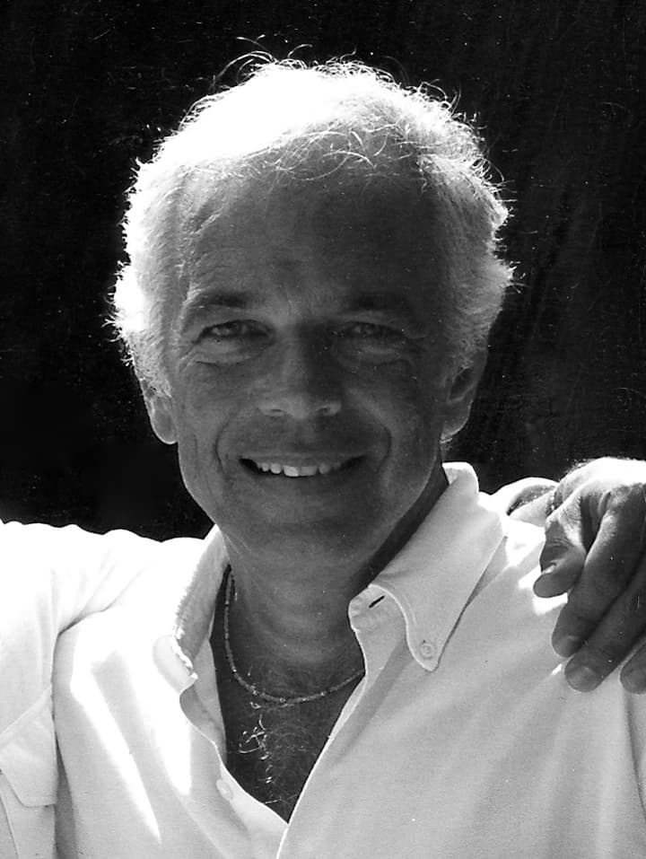 Ralph Lauren Stages Fall 2025 Show, "The Modern Romantics"