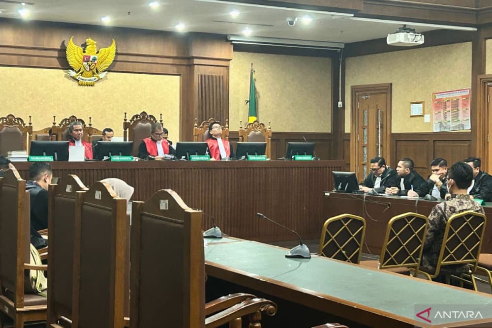 Judges Who Cleared Wilmar Jailed 11 Years for Taking Bribes