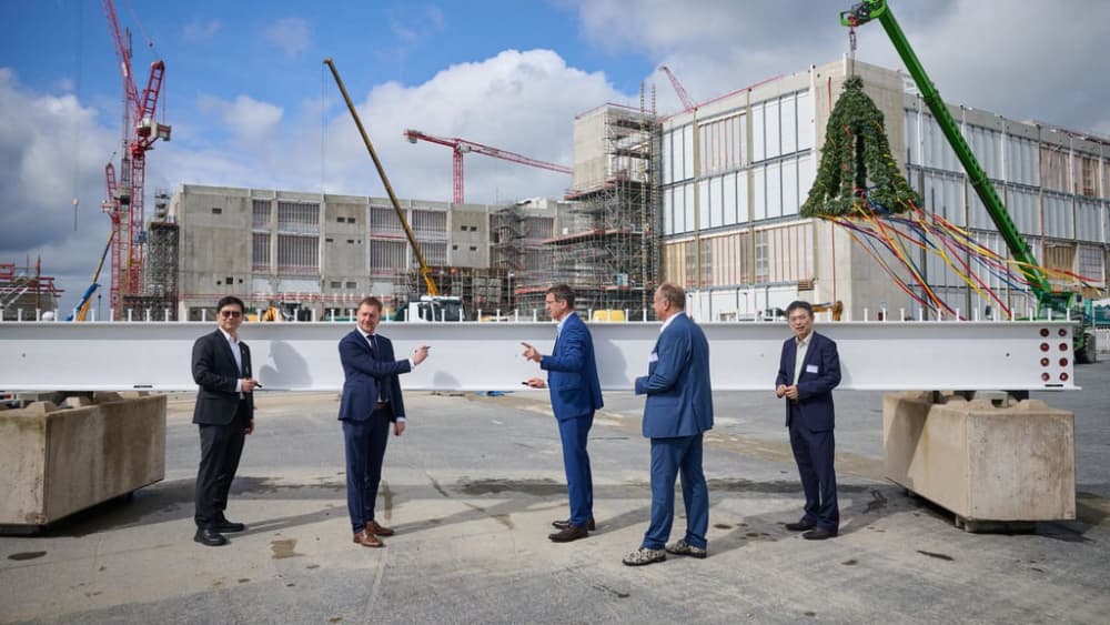 TSMC's Dresden Fab (ESMC) Tops Out