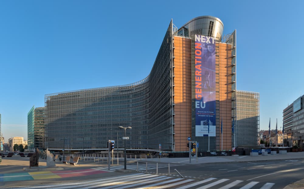 EU Commission Issues Formal Information Demand to Broadcom Over VMware