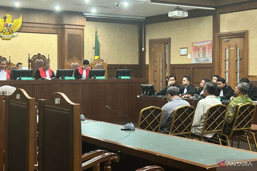 Judges Who Cleared Wilmar Jailed 11 Years for Taking Bribes