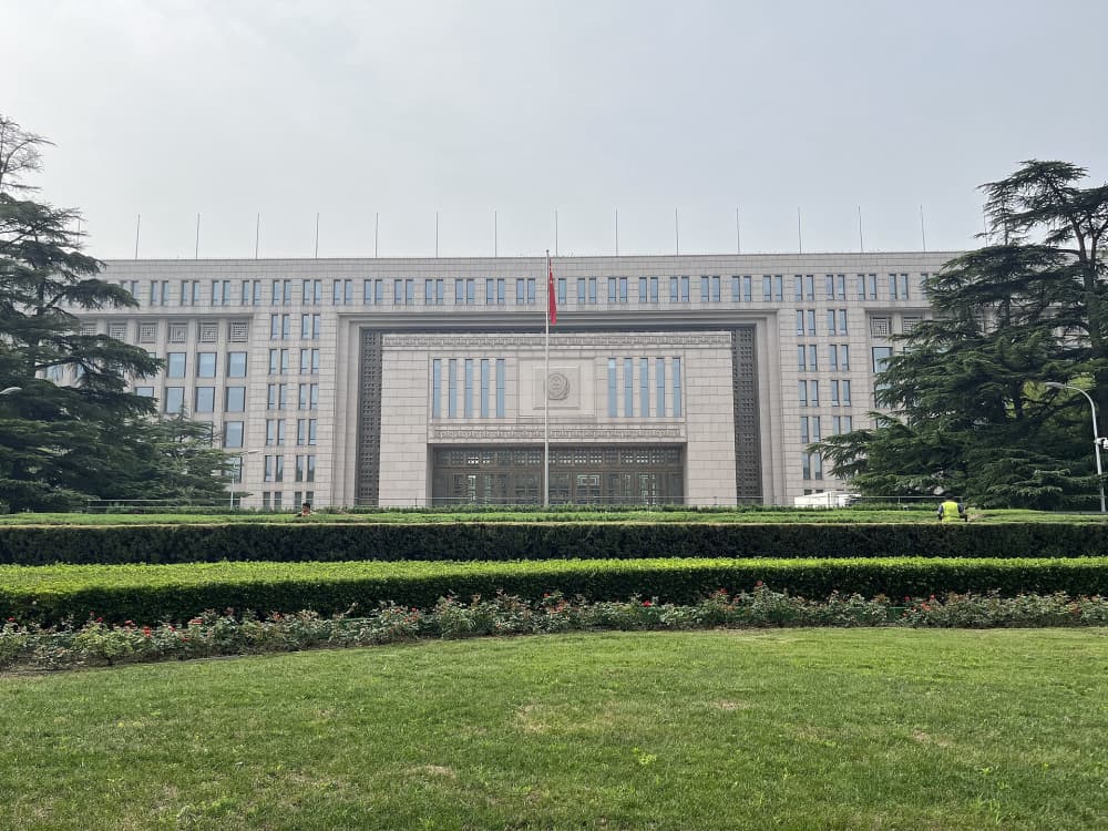 China Drafts Law Making Automakers Liable for Autonomous-Mode Violations