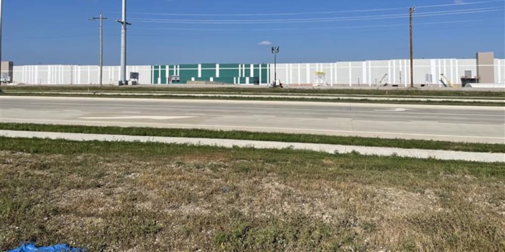 Panasonic De Soto, Kansas EV Battery Plant: 200-250 MW at Full Production per Evergy Testimony (Panasonic's Builder Said 110-170 MW), Fed from a New 420 MW Substation and Now Ramping